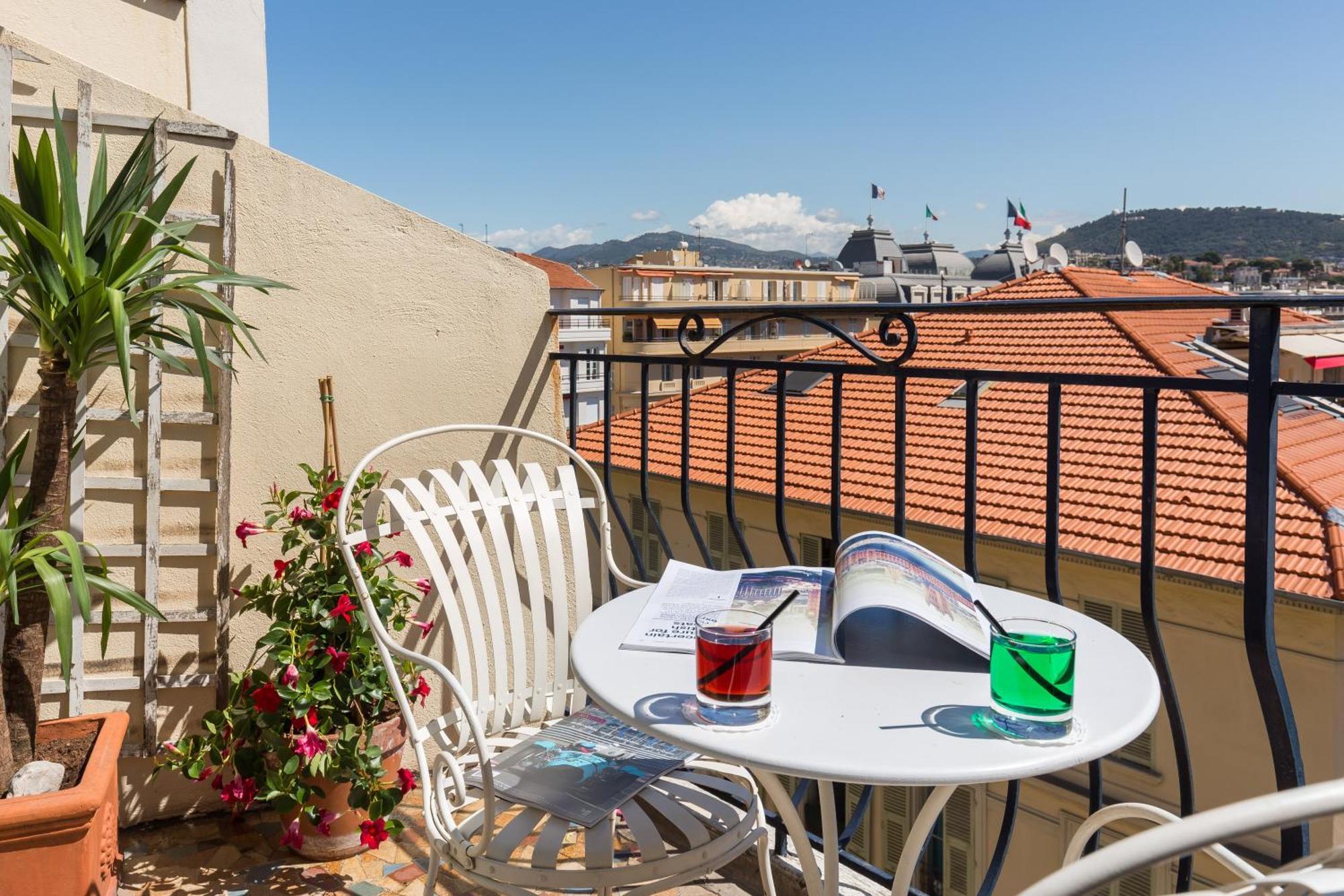 Hotel Le Grimaldi By Happyculture Nizza Exterior foto